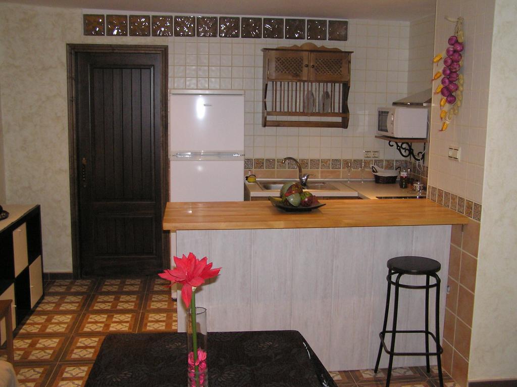 La Casa De Abajo Konuk evi Setenil De Las Bodegas Dış mekan fotoğraf